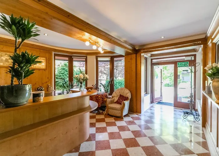 Czantoria & אוסטראון