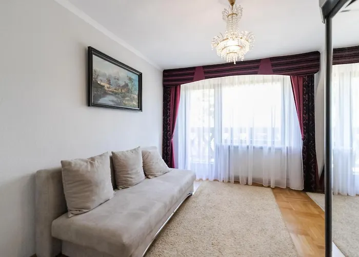 מלון Czantoria & *